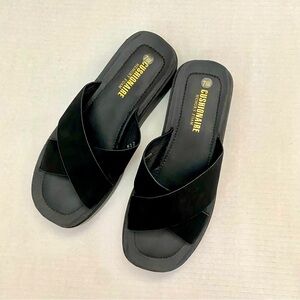 CUSHIONAIRE PEPE black cross band platform Women’s sandals Memory Foam Sz 7.5M
